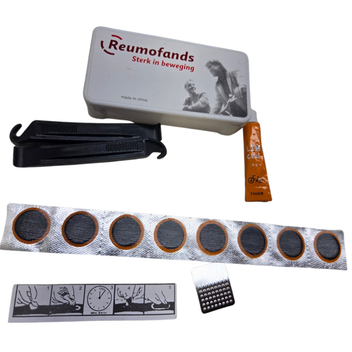 18 x 2.125 / ETRTO 54-355 18-Inch Bicycle Tire, Inner Tube & Puncture Repair Kit